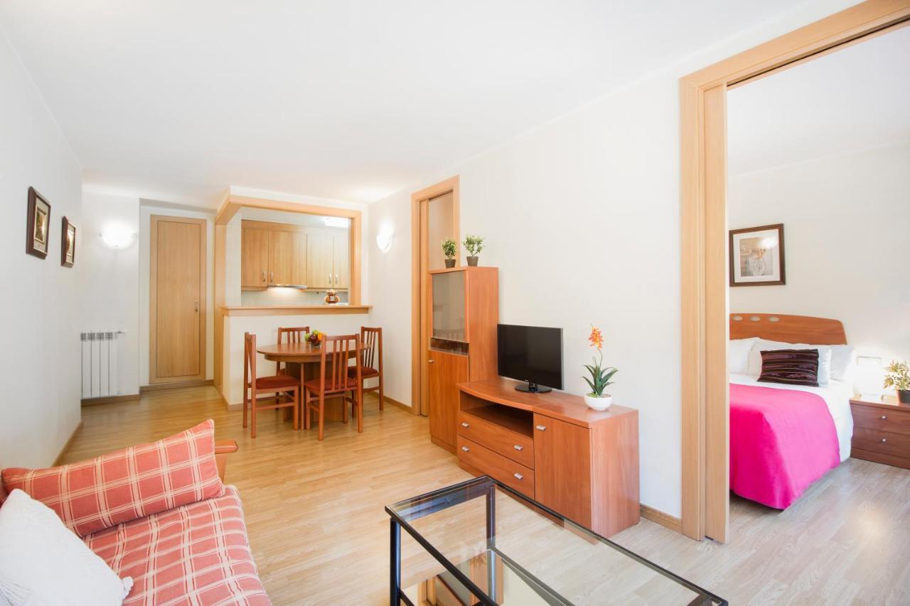 Apartaments Les Terrasses Del Tarter Eksteriør bilde