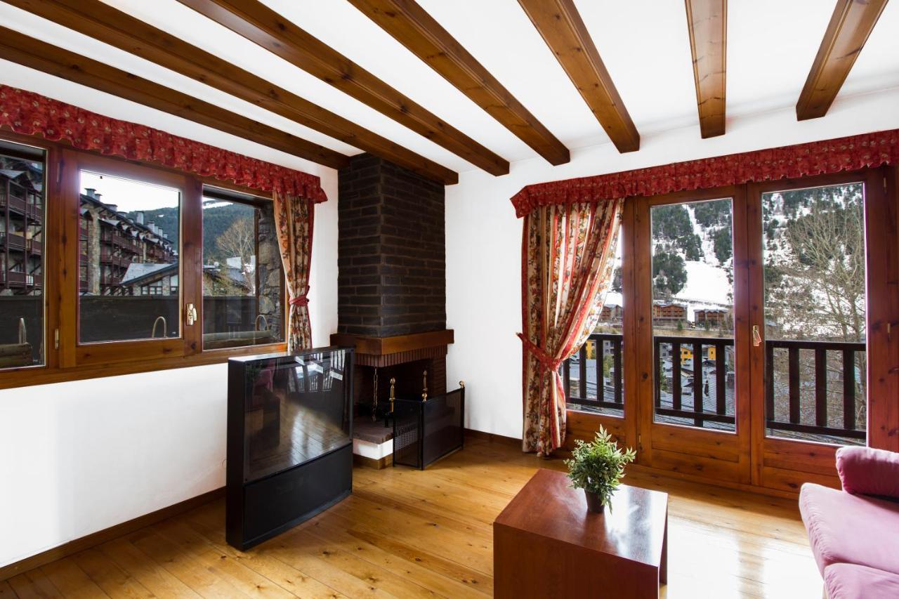 Apartaments Les Terrasses Del Tarter Eksteriør bilde